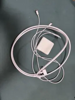 Apple純正 MacbookPro 61W USB-C電源アダプタ延長ケーブル