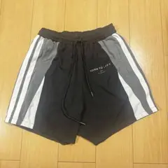 完売品 新品未使用 LYFT ハーフパンツ Sサイズ リフト LYFT One Line Half Pants - Black – LÝFT