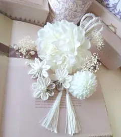 卒業式髪飾り♡つまみ細工の髪飾り　成人式髪飾り　卒業式髪飾り　和装成髪飾り