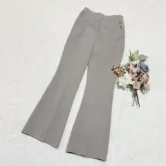 【ジーユー】GU 2WAYストレッチフレアパンツ スラックス ベージュ M ○