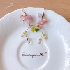 春いっぱい 桜 ピアス
