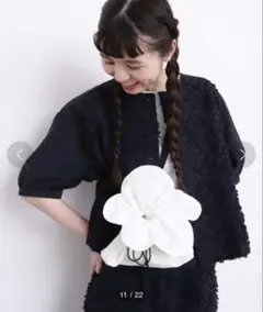 【 l'atelier du savon】お花咲いた！ハッピーサコッシュ 白のサムネイル