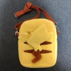 ピカチュウ　ショルダーバッグ　ポーチ