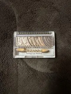 CEZANNE トーンアップアイシャドウ【残量9割】