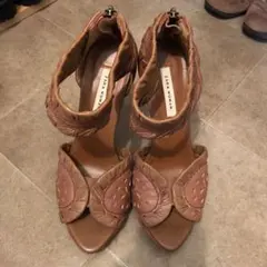 新品未使用品☆ザラ☆ZARA☆サンダル