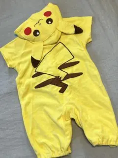 ピカチュウ フード付き　ロンパース 70cm ポケモン