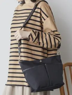 トプカピ　ΤΟΡΚΑΡΙ Roughly ラフリー ショルダーバッグ