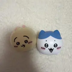 ちいかわ　ガチャガチャ　貯金箱