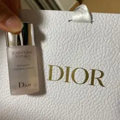 カプチュール　トータル　インテンシブ　エッセンス　ローション