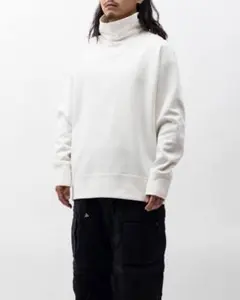 NIKE テックフリースリイマジンド オーバーサイズドタートルネックスウェット