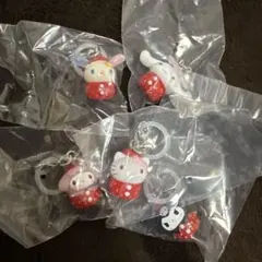 サンリオキャラクターズ　いちごめじるしアクセサリー　5種セット