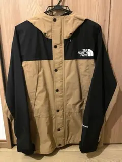 THE NORTH FACE マウンテンライトジャケット　ベージュ/ブラック