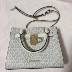 Item thumbnail for item 63f5564a-2776-4eb4-b450-a4df1cdea75c