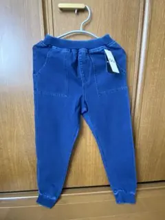 タグ付き　GUインディゴ　カットソージョガーパンツ