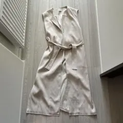 ベージュ ベスト