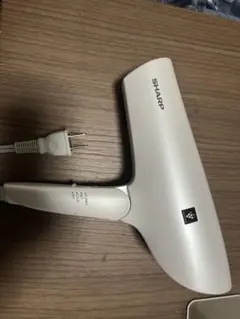 美品☆SHARP IB-HD16-W 海外国内両用ドライヤー - メルカリ