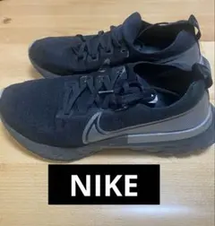 ナイキ黒スニーカー