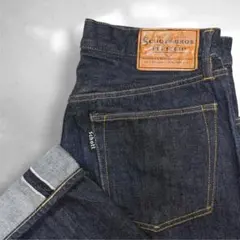 極美品 ショット PERFECTO 岡山産セルビッチデニム 30 濃紺 ジーンズのサムネイル