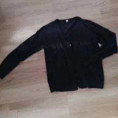ユニクロ　黒　長袖カーディガン