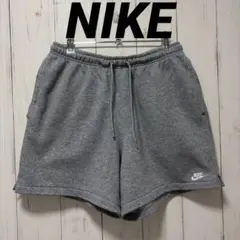 NIKE ナイキ　スウェットハーフパンツ　ワンポイント刺繍ロゴのサムネイル