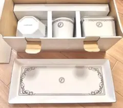 ジルスチュアート ノベルティ コスメトレイ 新品未使用 即購入OK⭕️ JILL STUART ノベルティ コスメトレイ 【ビューティートレイ