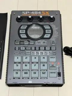 Roland サンプラー SP-404SXのサムネイル