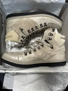 GUCCI ハイカットブーツ ベージュ