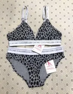 新品 カルバン クライン calvin klein ブラセット下着