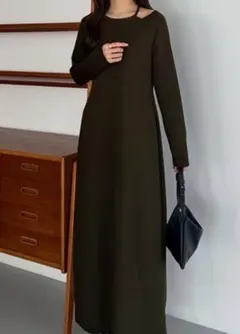 最終値下げ❗️ホルターネック　ラインリブワンピース