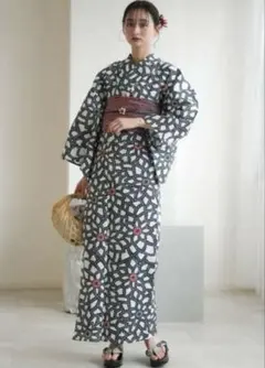 utatane 浴衣 4点セット 猫柄 ブラックグレー 帯 下駄 帯締め - メルカリ
