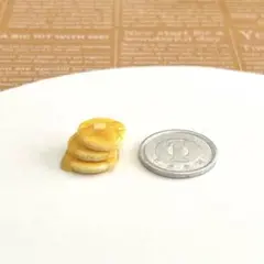 ミニチュア　ハチミツたっぷりパンケーキ
