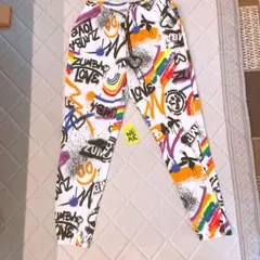 ZUMBA Pride Slouch Sweatpant White/Black - メルカリ