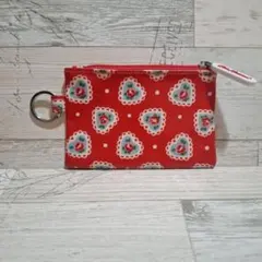 【限定値下げ】キャス・キッドソン　カードケース　リング付き　赤