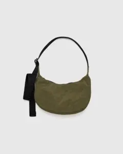 "BAGGU" スモール ナイロン クレッセントバッグ　シーウィード　新品のサムネイル