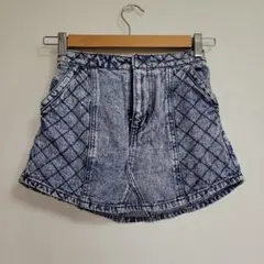 ショート丈　パンツ　デニム