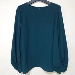 Spick & Span 長袖ブラウス 深緑 パフスリーブのサムネイル