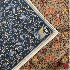 レディースハンカチ　William Morris、藍　2枚セットのサムネイル