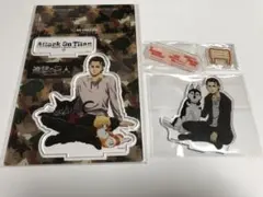 進撃の巨人　エレン　アクリルスタンド　2点セット