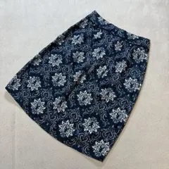 【Aylesbury】アリスバーリー 膝丈フレアスカート 花柄 刺繍 S 紺色