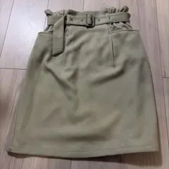 スカート 薄緑のサムネイル