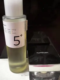 ナンバーズイン5番　白玉グルタチオントナー　クリーム