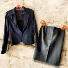 美品ですが安め設定♬ フォーマルスーツ