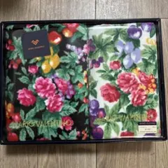 と*ス様 【新品未使用】MARIO VALENTINO 花柄バスタオル2枚セットのサムネイル