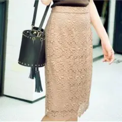 ユニクロ　レーススカート