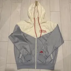 NIKE フード付きナイロンジャケット ホワイト/グレー