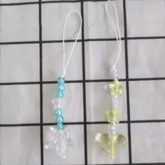 ハンドメイド 　星型とハート型　ストラップ