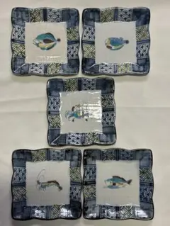 九谷焼　泉峯窯　魚絵柄 角皿 絵変わり5枚セットのサムネイル
