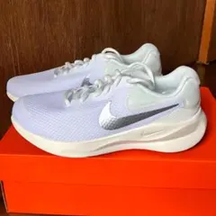 【新品】Nike ナイキ レボリューション 7 ホワイト/シルバー 24cm