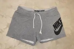 ナイキ　NIKE スウェット　ショートパンツ　グレー　レディース　Mサイズ