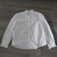 フリル付きホワイト長袖シャツ M